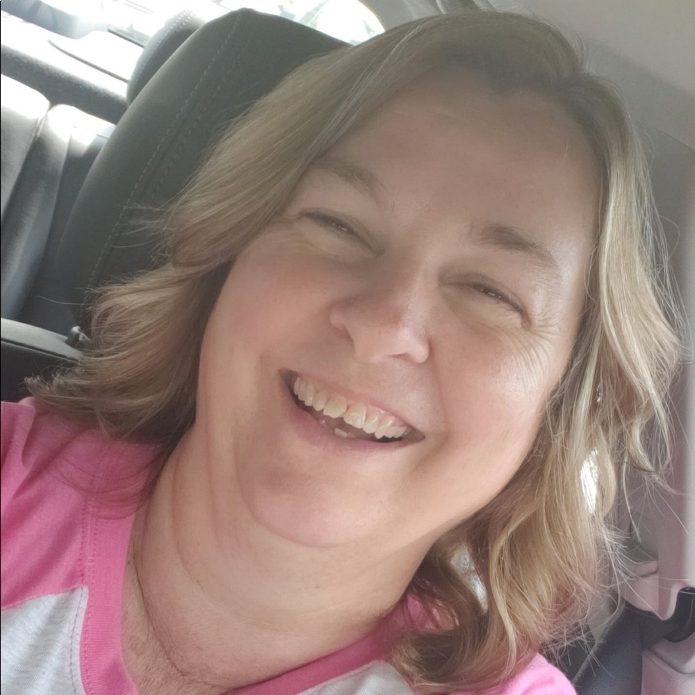 Meet your Posher, Pamela